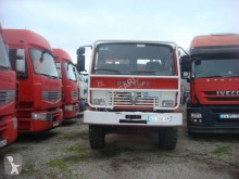 Lastbil tankbil för skogsbrand Renault Gamme S 150