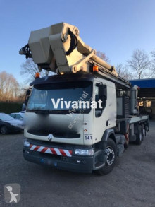 Ciężarówka Renault Eagle 44/26-30 zwyżka używana