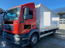Camion platformă transport băuturi second-hand MAN TGM 18.340LL Schwenkwand Getränkekoffer