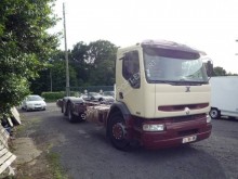 Camião Renault Premium 370 DCI chassis usado