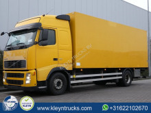 Volvo box truck FH13