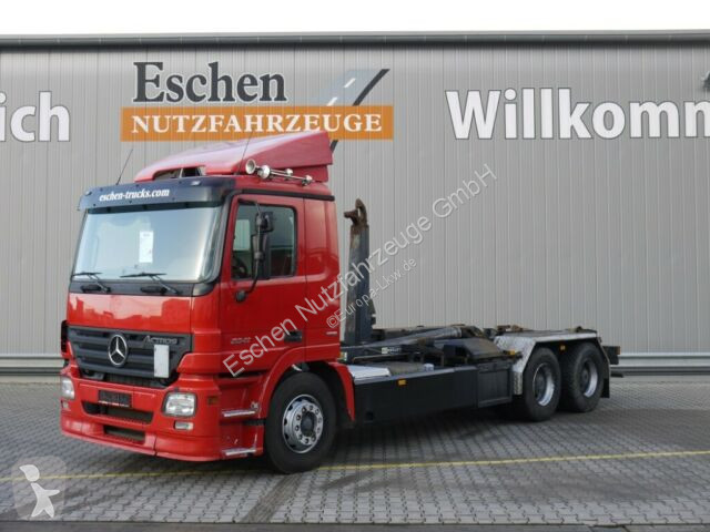 Voir les photos Camion Mercedes Actros 2641