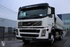Camion citerne hydrocarbures occasion Volvo FM