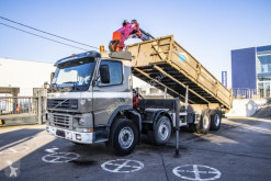 Volvo billenőkocsi teherautó FM12