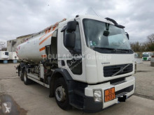 Ciężarówka cysterna do paliw Volvo FE 320
