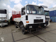 Camion plateau MAN 14.170