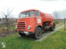 Camión DAF A1502DA 360 cisterna usado