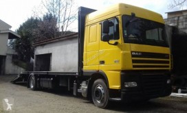 Camión DAF XF105 105.410 portamáquinas usado