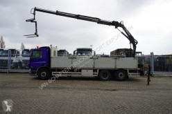 Camion plateau DAF CF75
