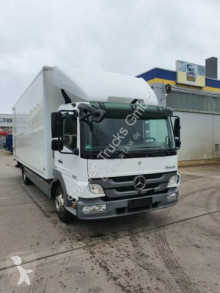 Teherautó Mercedes Atego 818 L Koffer 7,20 m lang KLIMA Standhz. használt furgon