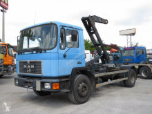 Camion polybenne MAN F90 18.232 F Abrollkipper Atlas