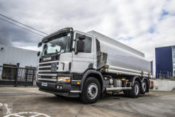 Vrachtwagen tank koolwaterstoffen Scania L