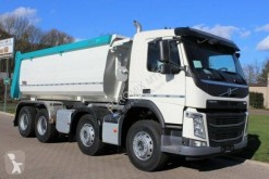 Camion benne TP Volvo