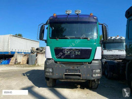 Camion cu prelata si obloane Mercedes Benk L 508 D