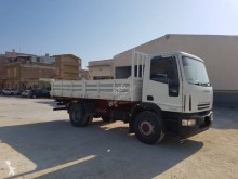Camion ribaltabile trilaterale Iveco Eurocargo 180 E 24