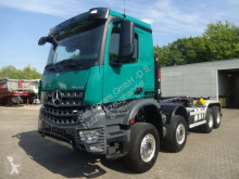 Ciężarówka bramowiec używana Mercedes Arocs 4148 Abrollkipper 8x4 Blatt-Blatt