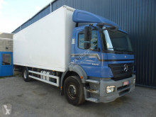 Camion fourgon Mercedes Axor 1824