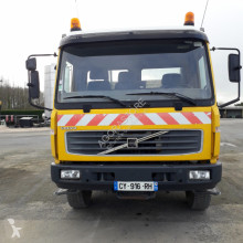 камион самосвал самосвал с двустранно разтоварване Volvo