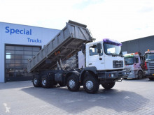 Camion tri-benne MAN 35.414