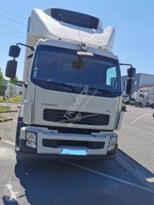 Camión Volvo FL frigorífico multi temperatura usado