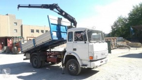 Camion benne Iveco 135.17