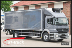 Camion frigo occasion Mercedes 1824 LL Tiefkühl Carrier 950MT, 3 Kammern,