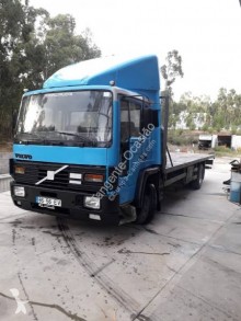 Camion Volvo FL6 15 plateau occasion