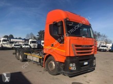 Ciężarówka Iveco Stralis AS 260 S 45 Y/FP-CM do transportu kontenerów używana