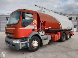 Vrachtwagen Renault tweedehands tank