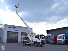 Camion nacelle MAN TGM 15.240