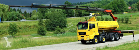 Camion benne occasion MAN TGS Kipper 5,60m +Kran/FUNK 8x4 Topzustand!