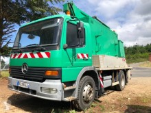 MercedesAtego1217