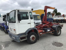 Camion multiplu second-hand Renault Gamme M 140