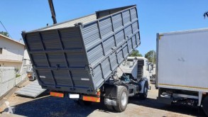 Camion Scania P 93P220 tri-benne occasion