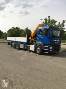 Camion plateau MAN