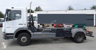 Camion plateau Mercedes Atego 1624