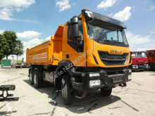 Kamyon damper üç yönlü damperli kamyon Iveco Trakker AD260T41W 6x6 E6 manuell Meiller Klima