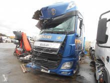 DAF tautliner truck XF105 460