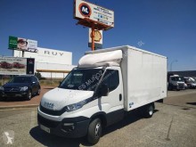 Camión furgón Iveco Daily 35C14