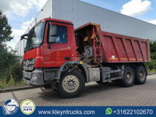 Camion benne Mercedes Actros 3341