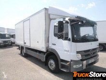 Camión Mercedes Atego 1222NL furgón usado