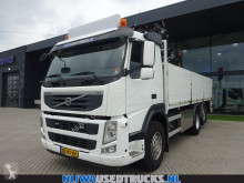 Camion plateau Volvo FM 330