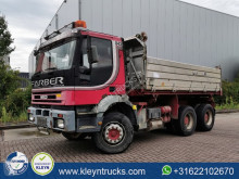 Iveco hátra és két oldalra billenő kocsi teherautó Eurotrakker 380E42