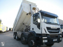 Teherautó Iveco Trakker AD340X48Z használt billenőkocsi