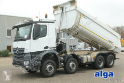 Mercedes skip truck