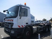 Camion polybenne Mercedes Actros