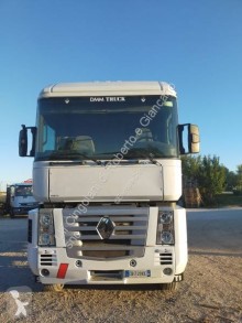 Камион самосвал Renault Magnum 480.26