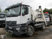 Camión multivolquete usado Mercedes Arocs 1840