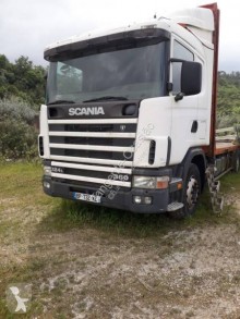 Камион Scania L 124L360 платформа стандартен втора употреба