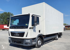 Camión furgón usado MAN TGL 8.150 BL-C Euro 6 4x2 3-Sitzer 6 m Möbel Koffer 6x